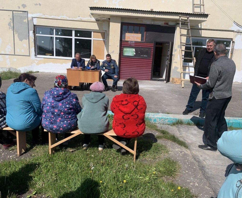 новосельское сход1.jpg новосельское сход1.jpg