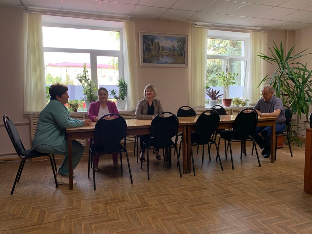 муниципальная власть за работой.jpg