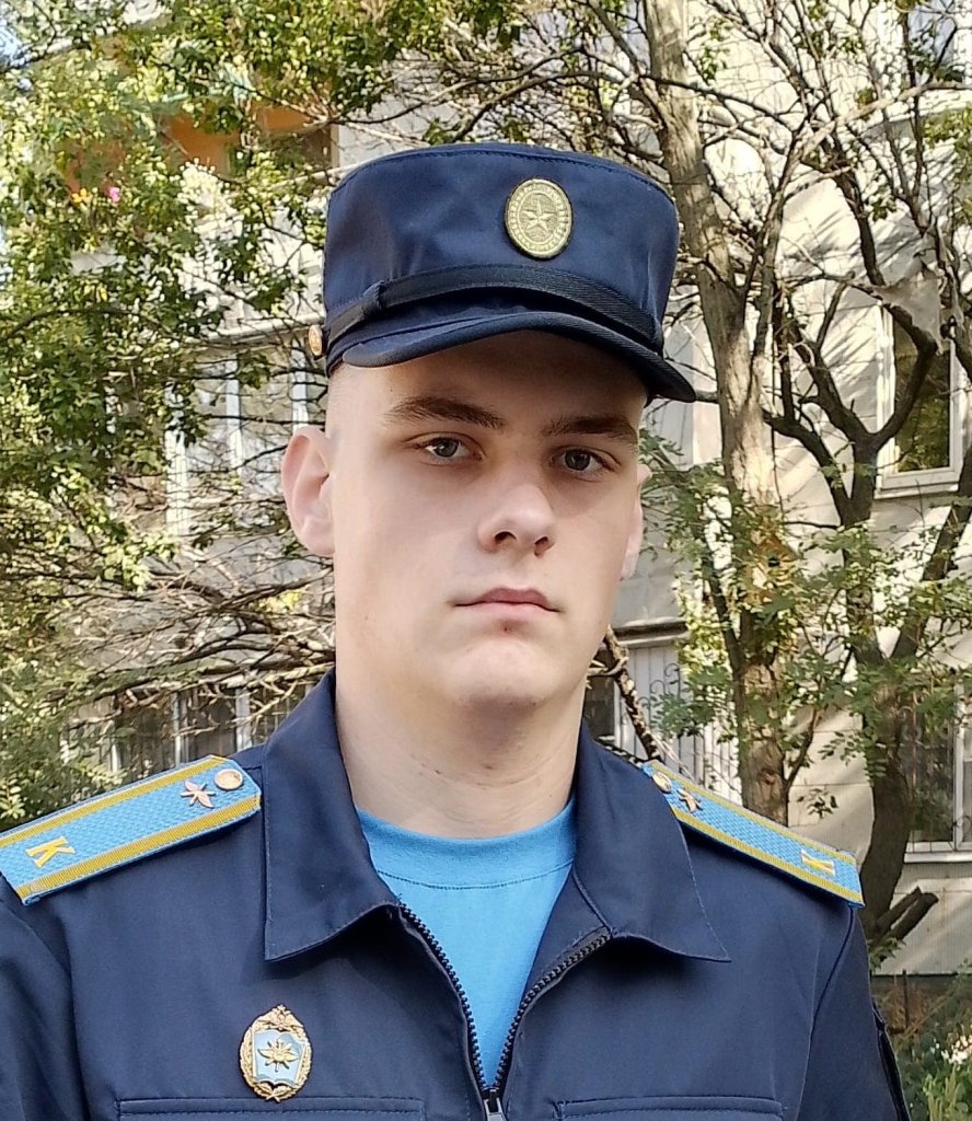 Ефимов Денис.jpg Ефимов Денис.jpg