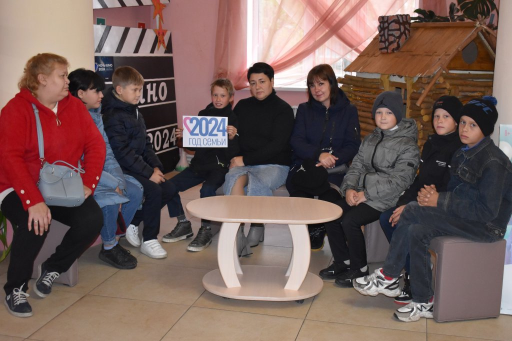 кинопоказ.jpg кинопоказ.jpg