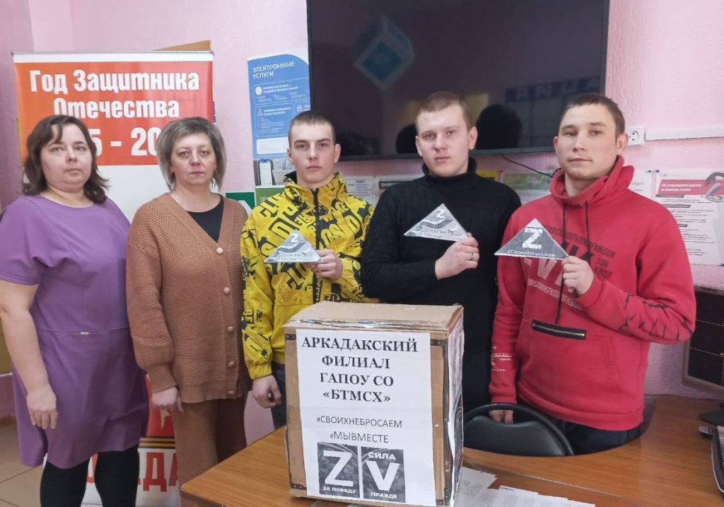 студенты и преподаватели.jpg студенты и преподаватели.jpg