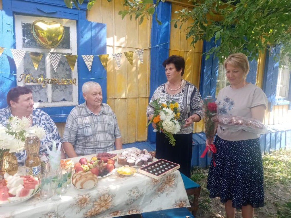 Коноваловы2.jpg Коноваловы2.jpg