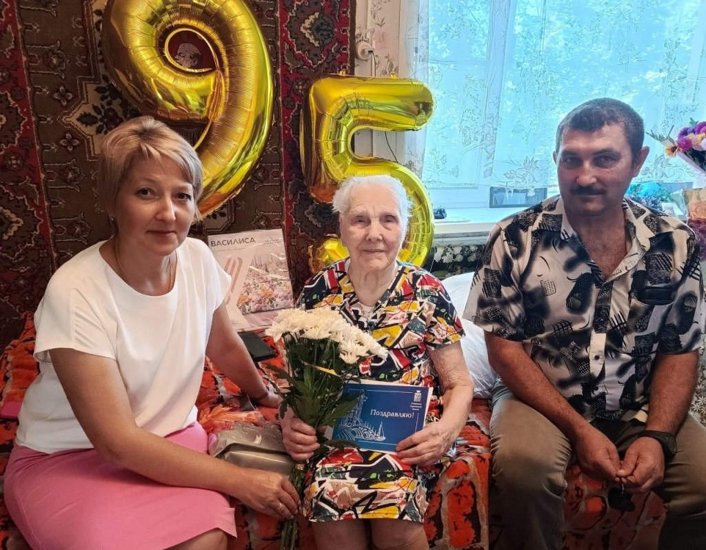 Быкова Галина Ивановна.jpg Быкова Галина Ивановна.jpg