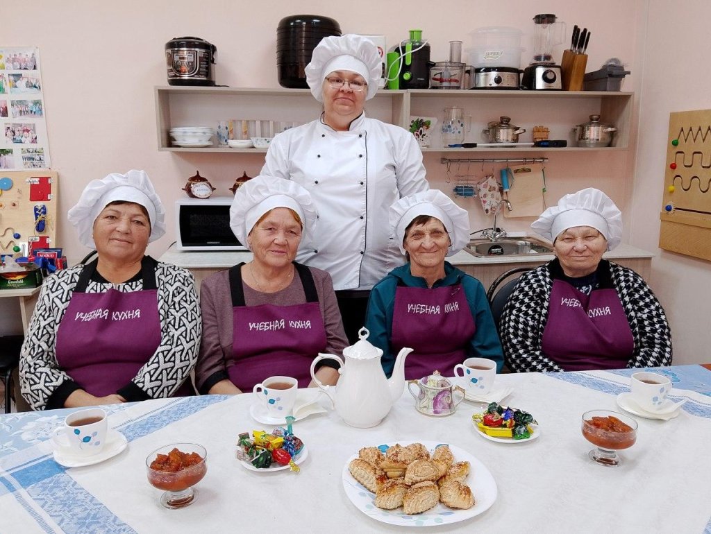 на учебной кухне1.jpg на учебной кухне1.jpg