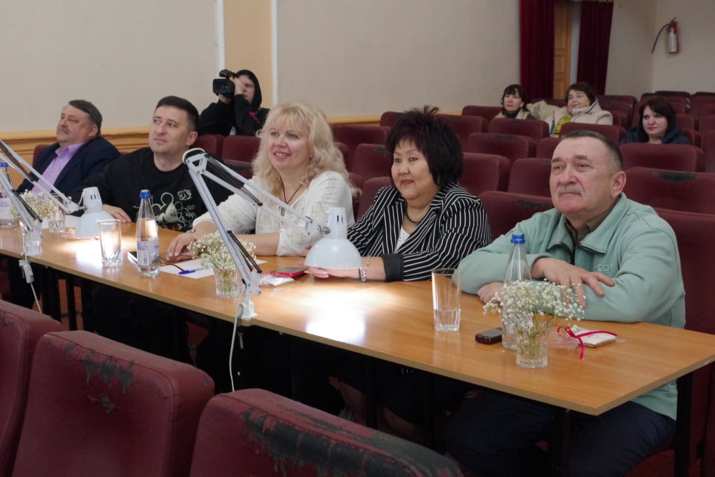 в жюри.JPG