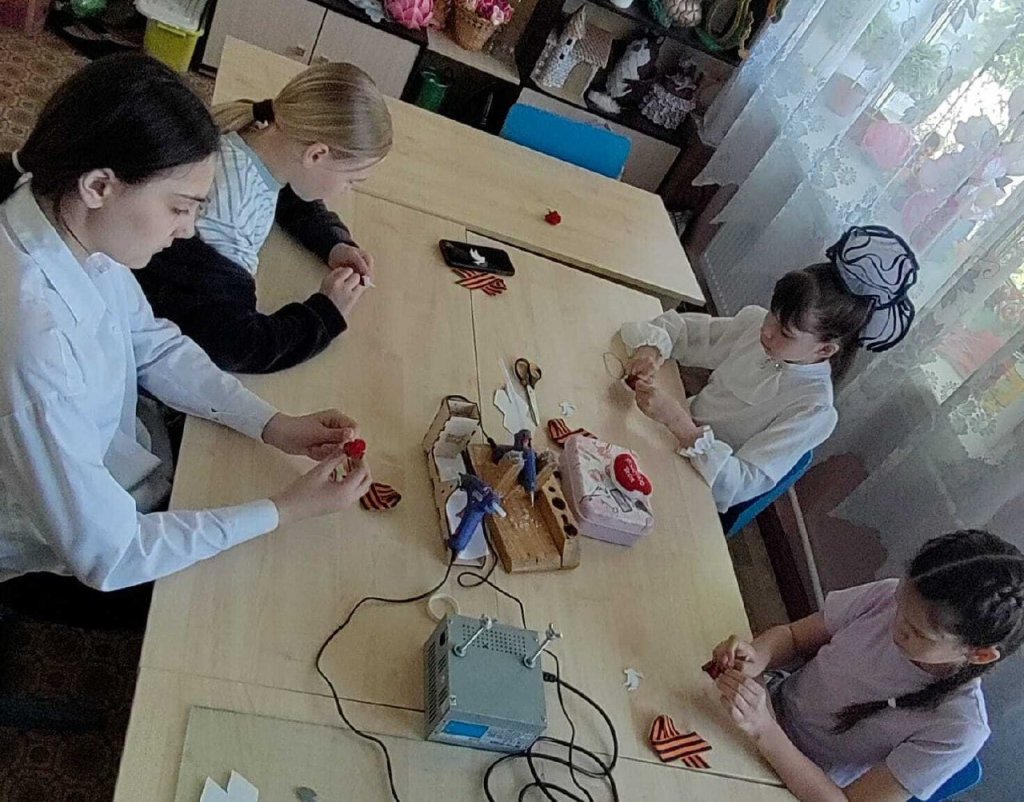 ленточки.jpg ленточки.jpg