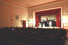 На районной сцене прошел спектакль для малышей