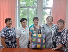 Получатели социальных услуг из села Красное Знамя стали гостями районного социального учреждения 
