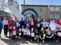 После легкоатлетического забега семиклассникам вручили паспорта