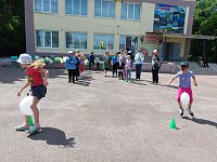 В Алексеевке для детей прошёл час весёлых затей