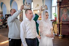 В Аркадаке участник спецоперации обвенчался со своей избранницей