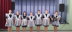 Аркадакские школьники выразили любовь к семье через песню 