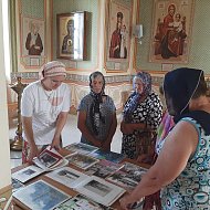 Кистендейские пенсионеры посетили храм в селе Малиновке