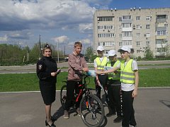 На улицах Аркадака прошла акция по профилактике детского дорожно-транспортного травматизма