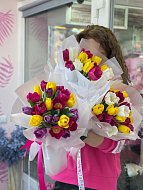 Дарить людям красоту и настроение - своим призванием считают мама и дочка