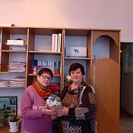 В Красном Знамени поздравили с юбилеем Лидию Козлову