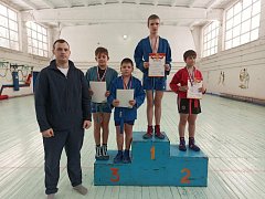 Юные аркадакские самбисты начали новый спортивный сезон