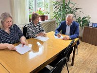 На приём к главе района пришли родственники участников СВО
