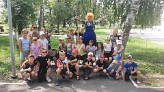 В аркадакском городском парке слышны детские голоса