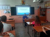 Перед аркадакскими школьниками горизонты профессий раскрыли фермер и медсестра