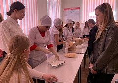 В Аркадакском медколледже прошёл День открытых дверей