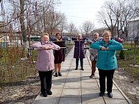 Аркадакские пенсионеры знают, что утренняя зарядка – это залог здоровья, заряд бодрости и хорошего настроения