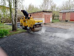 В Аркадаке продолжают обустраивать дворовые территории