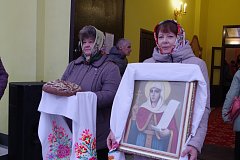 Сегодня Божественную литургию в малиновском храме возглавил митрополит Варсонофий