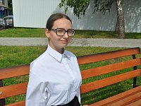 В День молодежи выпускница городской школы № 1 Екатерина Пахомова говорит: "Все непременно получится!"