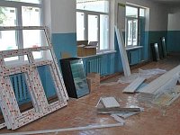В Аркадакском районе в школах и садиках заменят оконные блоки