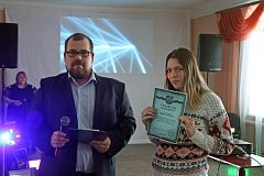 Аркадакские культработники поздравили студентов с праздником