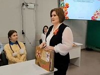 Педагог из Аркадака на межрегиональном форуме поделилась личными наработками патриотического воспитания школьников