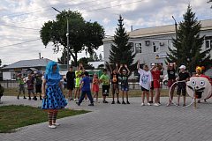 В Аркадаке прошло массовое развлекательное мероприятие для детей