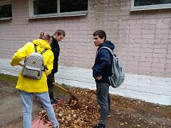 Коллектив техникума механизации сельского хозяйства присоединился к месячнику по благоустройству территорий