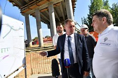 Глава Росавтодора и врио Губернатора Роман Бусаргин осмотрели объекты, строящиеся по нацпроекту «Безопасные и качественные дороги», провели совещание