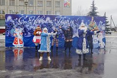 Аркадакцы выбрали лучших Деда Мороза и Снегурочку