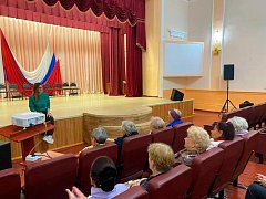 В районном Доме культуры состоялась встреча с кинематографистом из  Санкт–Петербурга Викторией Кот