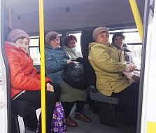 Мобильная бригада доставила жителей села Красное Знамя в районную больницу 