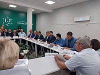 Аркадакцы приняли участие в выездном совещании, касающемся вопросов здравоохранения