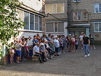 Аркадакские артисты посвятили свои творческие номера жителям улицы Каплунова