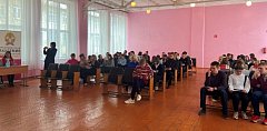 Для аркадакских старшеклассников прошла ярмарка учебных мест