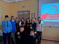 В центральной библиотеке работает мастерская Деда Мороза