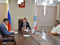 В Саратовской области сформируют программу по оснащению спортзалов в сельских школах
