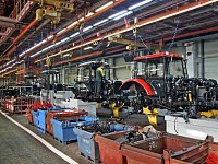 Саратовский завод поставит детали для белорусских тракторов 