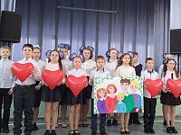Аркадакские школьники выразили любовь к семье через песню
