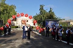 В Аркадаке прошла смена экспозиции районного стенда «Дети – наша гордость».
