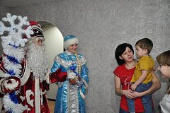 В Аркадаке детей мобилизованных поздравили с новогодними праздниками на дому