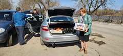 Активистки  аркадакского женсовета и волонтёры помогают приближать нашу победу