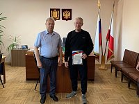 Глава района Николай Луньков поздравил представителей аркадакского малого и среднего бизнеса с Днём российского предпринимательства