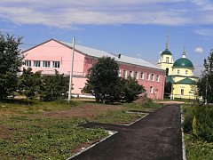 В Малиновском Доме культуры обновлен фасад  